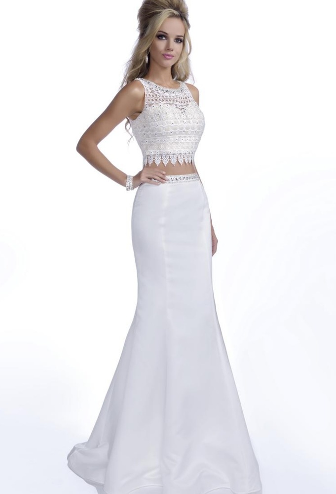 Bran New Envious Couture Prom